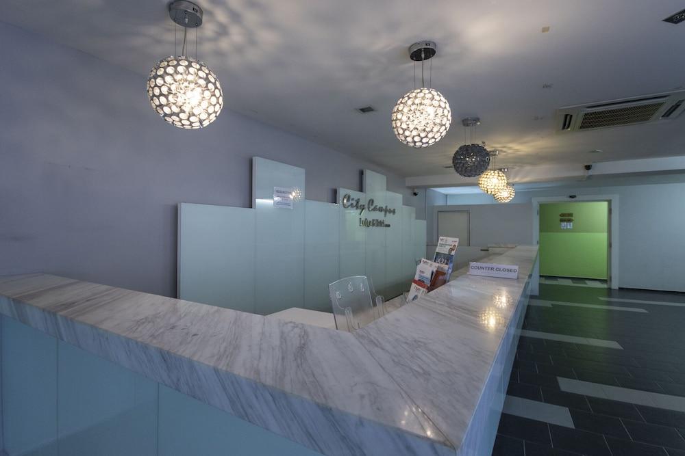 City Campus Lodge And Hotel Куала Лумпур Екстериор снимка