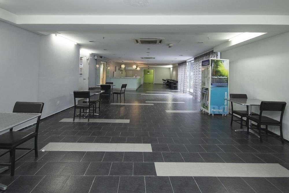 City Campus Lodge And Hotel Куала Лумпур Екстериор снимка